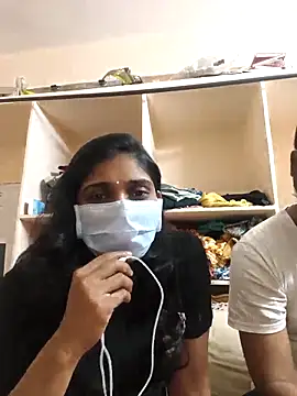 Snapshot of fuck6inch9 chatting on 09.29.25 fuck6inch9 online show from 09.29.25