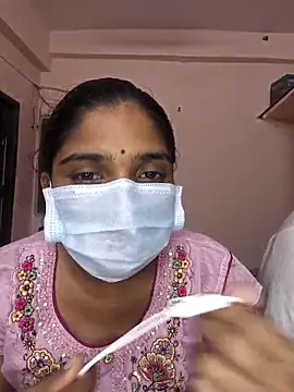 Snapshot of fuck6inch9 chatting on 10.24.25 fuck6inch9 online show from 10.24.25