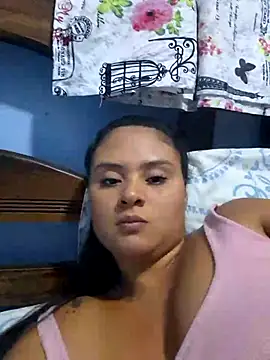 Snapshot of sexy-latin10 chatting on 02.21.25 sexy-latin10 online show from 02.21.25