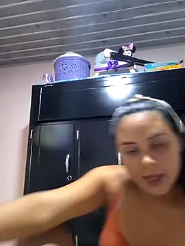 Snapshot of sexy-latin10 chatting on 02.28.25 sexy-latin10 online show from 02.28.25