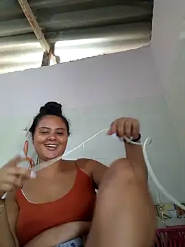 Snapshot of sexy-latin10 chatting on 03.01.25 sexy-latin10 online show from 03.01.25