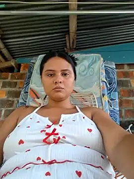 Snapshot of sexy-latin10 chatting on 03.05.25 sexy-latin10 online show from 03.05.25