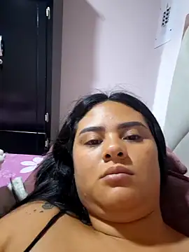 Snapshot of sexy-latin10 chatting on 10.17.25 sexy-latin10 online show from 10.17.25