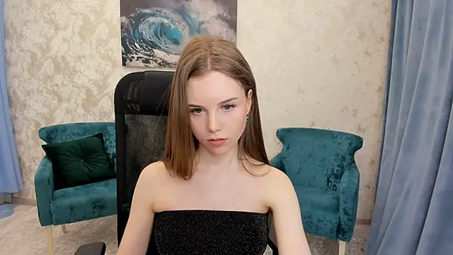 Snapshot of MileyWings chatting on 01.13.25 MileyWings online show from 01.13.25