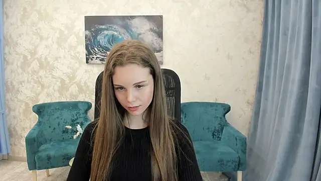 Snapshot of MileyWings chatting on 01.25.25 MileyWings online show from 01.25.25