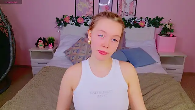 AliceMorr online show from 01.11.25