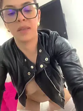 sofia xxx1 online show from 02.21.25