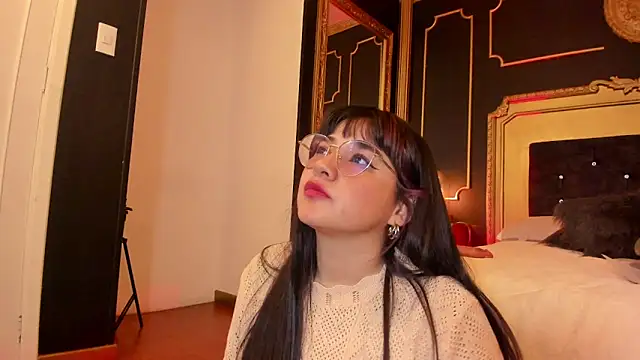 Snapshot of JeyLee chatting on 01.11.25 JeyLee online show from 01.11.25