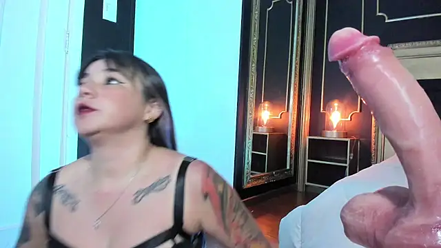 Snapshot of JeyLee chatting on 01.22.25 JeyLee online show from 01.22.25