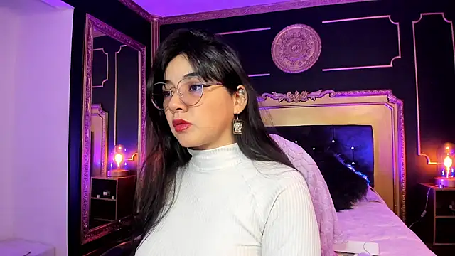 Snapshot of JeyLee chatting on 02.27.25 JeyLee online show from 02.27.25