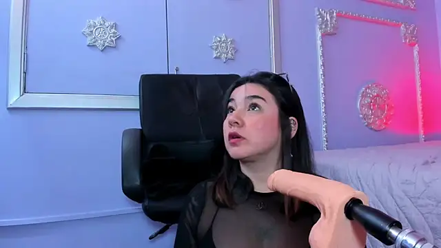 Snapshot of JeyLee chatting on 12.01.25 JeyLee online show from 12.01.25