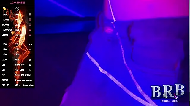 Snapshot of DominicPrince chatting on 11.20.25 DominicPrince online show from 11.20.25