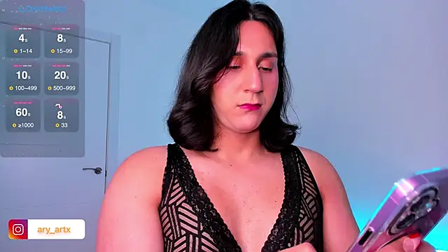 Snapshot of Ary_art chatting on 01.08.25 Ary art online show from 01.08.25