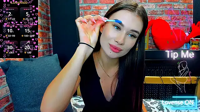 UrJoyy online show from 11.21.25