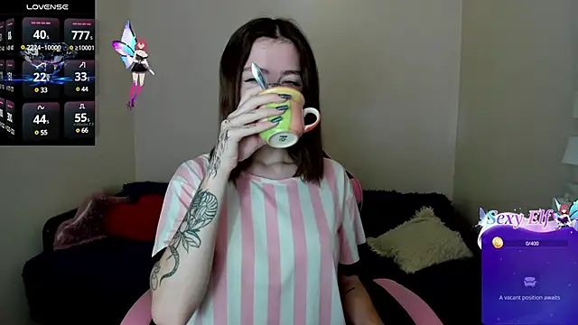 Snapshot of Luxuryalma chatting on 01.07.25 Luxuryalma online show from 01.07.25