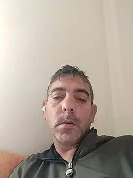 Snapshot of Egemen2245 chatting on 11.07.25 Egemen2245 online show from 11.07.25