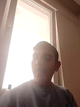 Snapshot of Egemen2245 chatting on 11.16.25 Egemen2245 online show from 11.16.25