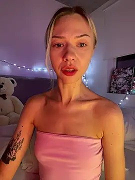  urbestie  online show from 07.09.26