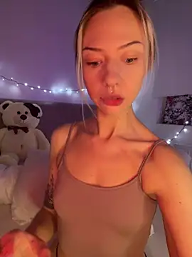  urbestie  online show from 07.11.26