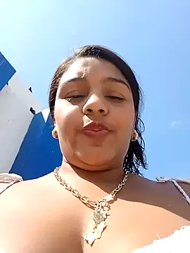 Snapshot of anaesca chatting on 03.12.25 anaesca online show from 03.12.25