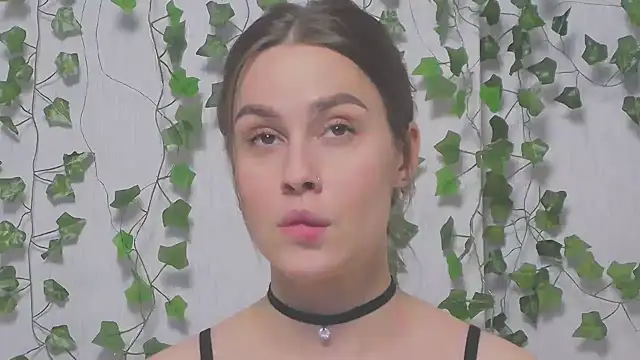 MiaNell online show from 02.28.25