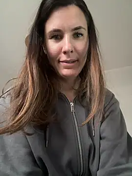 Sara darling online show from 12.09.24