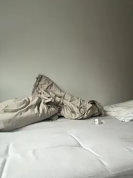 Sara darling online show from 03.12.25