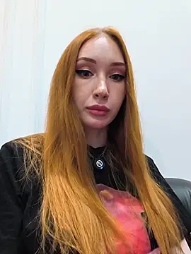 Snapshot of MayaSolar chatting on 04.18.26 MayaSolar online show from 04.18.26