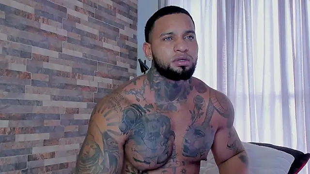 Snapshot of zaiin_diesel chatting on 12.21.24 zaiin diesel online show from 12.21.24