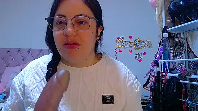lanaqueen699 online show from 05.13.26