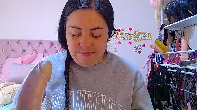 lanaqueen699 online show from 05.15.26