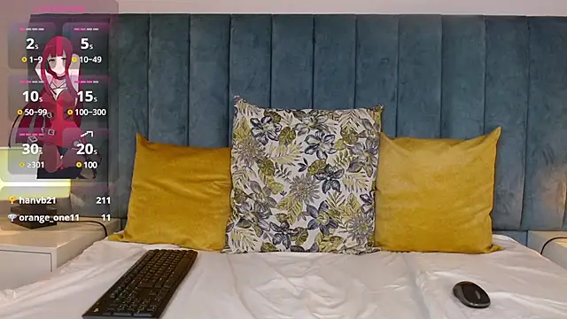 Snapshot of april_bunnyy chatting on 01.09.25 april bunnyy online show from 01.09.25