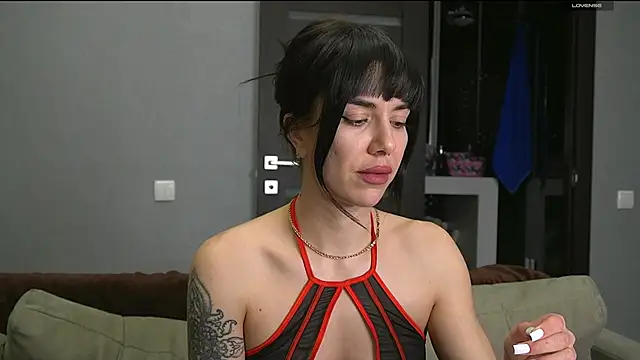 Snapshot of Alice_melice chatting on 03.05.25 Alice melice online show from 03.05.25