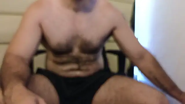 Snapshot of SbasTone_Muscle chatting on 01.08.26 SbasTone Muscle online show from 01.08.26