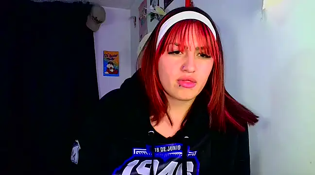 lucycherry   online show from 02.21.25