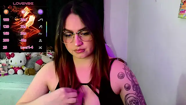 lucycherry   online show from 03.04.26