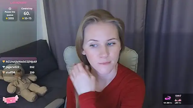 Snapshot of IsabelAllen chatting on 12.04.24 IsabelAllen online show from 12.04.24