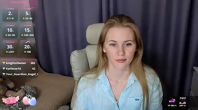 Snapshot of IsabelAllen chatting on 12.11.24 IsabelAllen online show from 12.11.24