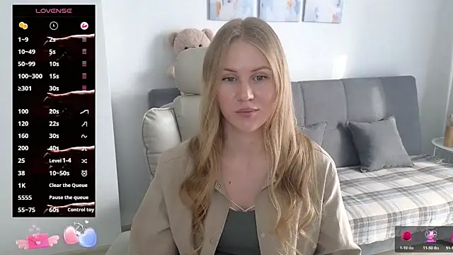 Snapshot of IsabelAllen chatting on 03.03.26 IsabelAllen online show from 03.03.26