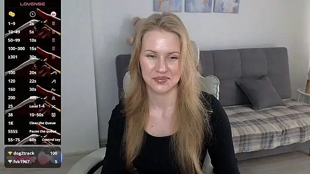 Snapshot of IsabelAllen chatting on 03.06.26 IsabelAllen online show from 03.06.26