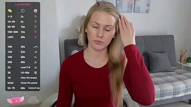 Snapshot of IsabelAllen chatting on 04.01.26 IsabelAllen online show from 04.01.26