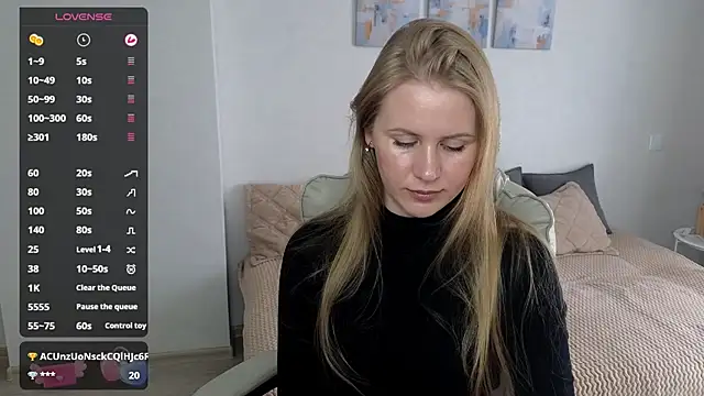 Snapshot of IsabelAllen chatting on 04.07.26 IsabelAllen online show from 04.07.26