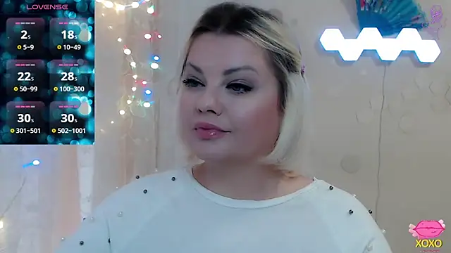 JewellKiss7 online show from 04.08.26