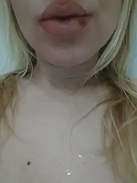 Linda 999 online show from 02.20.25