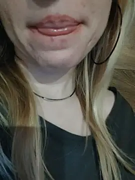 Linda 999 online show from 03.09.25