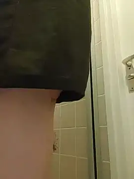 Linda 999 online show from 11.14.25