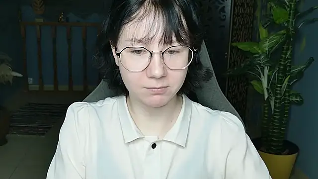 Snapshot of NancyMartinez chatting on 11.03.25 NancyMartinez online show from 11.03.25