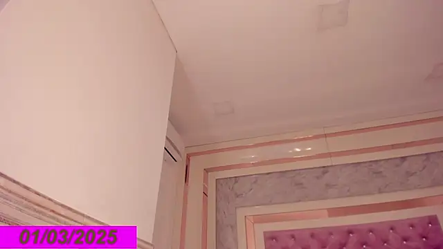 Snapshot of Isabel_Escorcia chatting on 03.01.25 Isabel Escorcia online show from 03.01.25