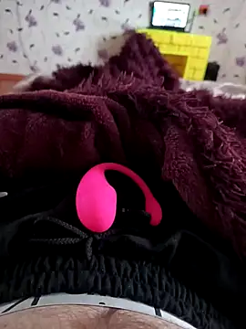 red red00 online show from 12.14.24