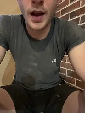 red red00 online show from 11.03.25